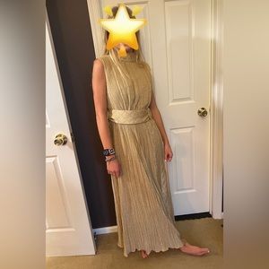 Gold lamé pleated gown with front side slit and matching shorts. Vintage 1960s